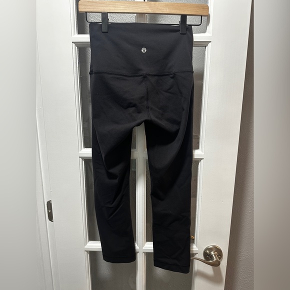 Lululemon Wunder Under High-Rise Crop - Picture 6 of 7